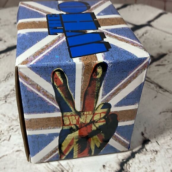 THE WHO souvenir 12 oz mug by Live Nation nib - Picture 7 of 9